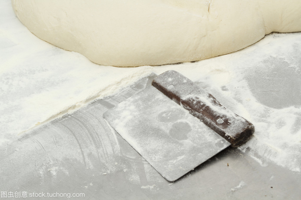 面包店烘焙產品的制作工藝探析